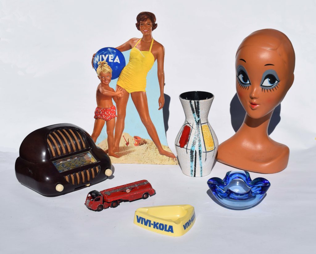 objets vintage réprésentatifs des années 1950 à 60