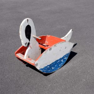 ancien cygne jouet à bascule pour bébé, de fabrication artisanale