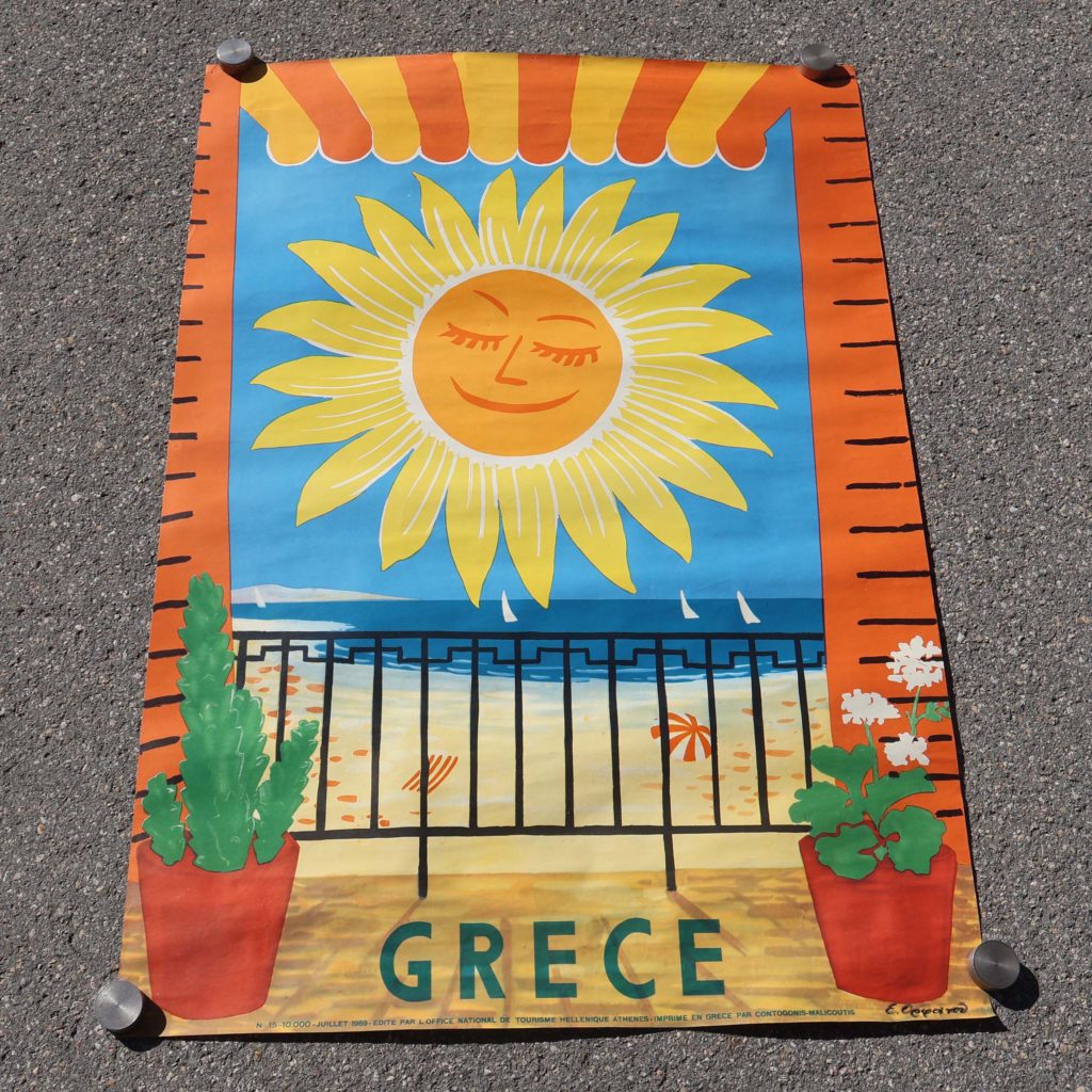 Grèce affiche touristique vintage année 1959 soleil souriant. Éditée par l’office national de tourisme Hellénique.