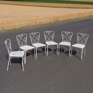 6 chaises de jardin romantiques 1960