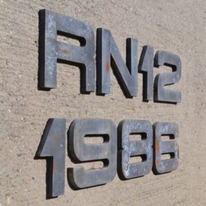 Lettres chiffres découpé tôle acier