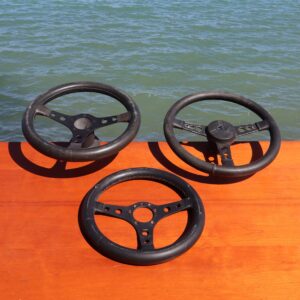 Volants sport vintage 1970's.