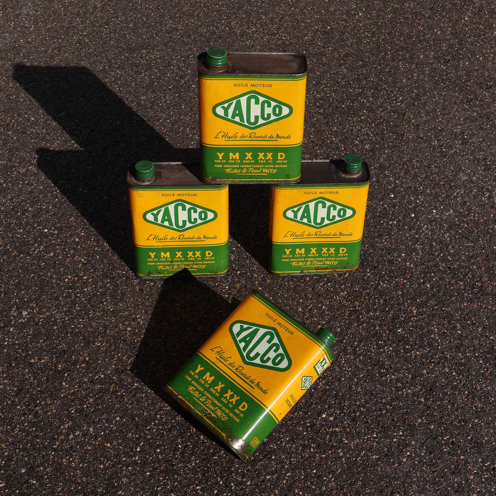 Bidons d'huile Yacco 50s