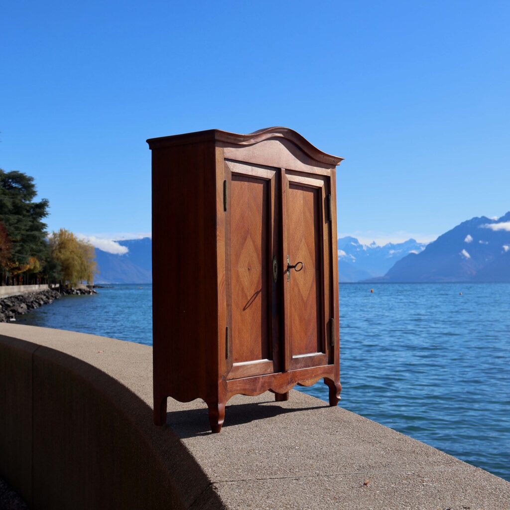 Armoire poupée maîtrise