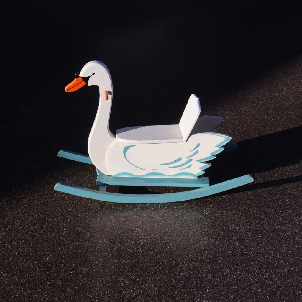 Cygne Wisa-Gloria à bascule