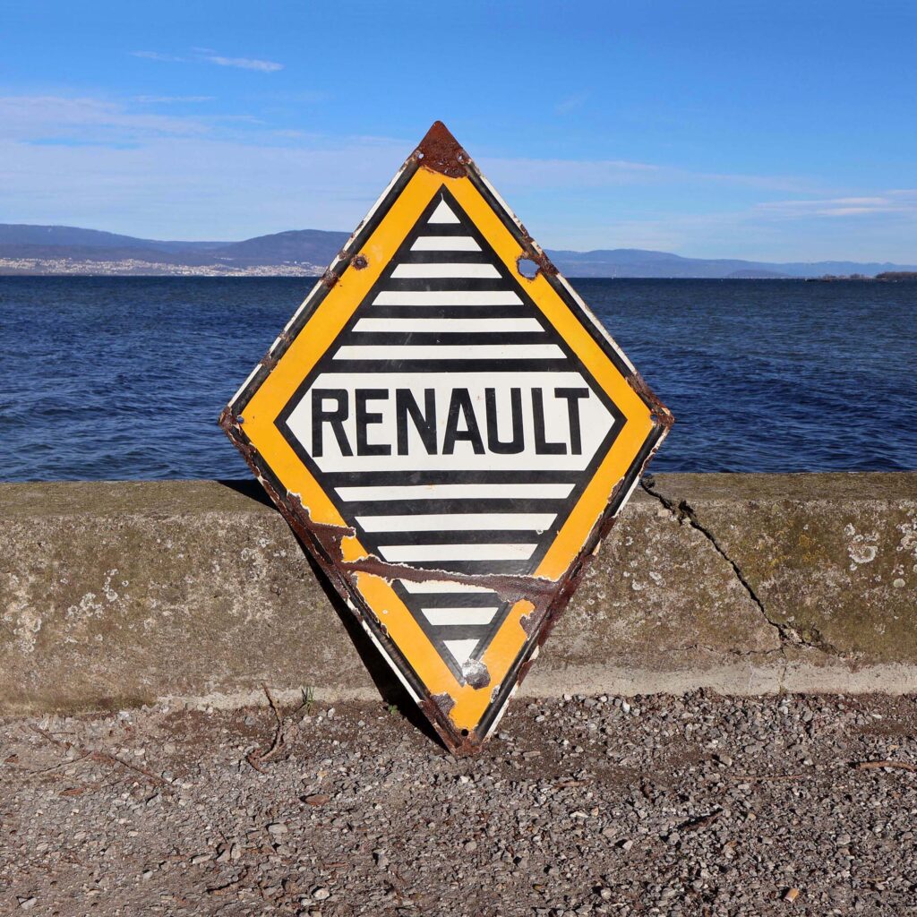 Renault plaque émail 1920s. Enseigne de garage agence