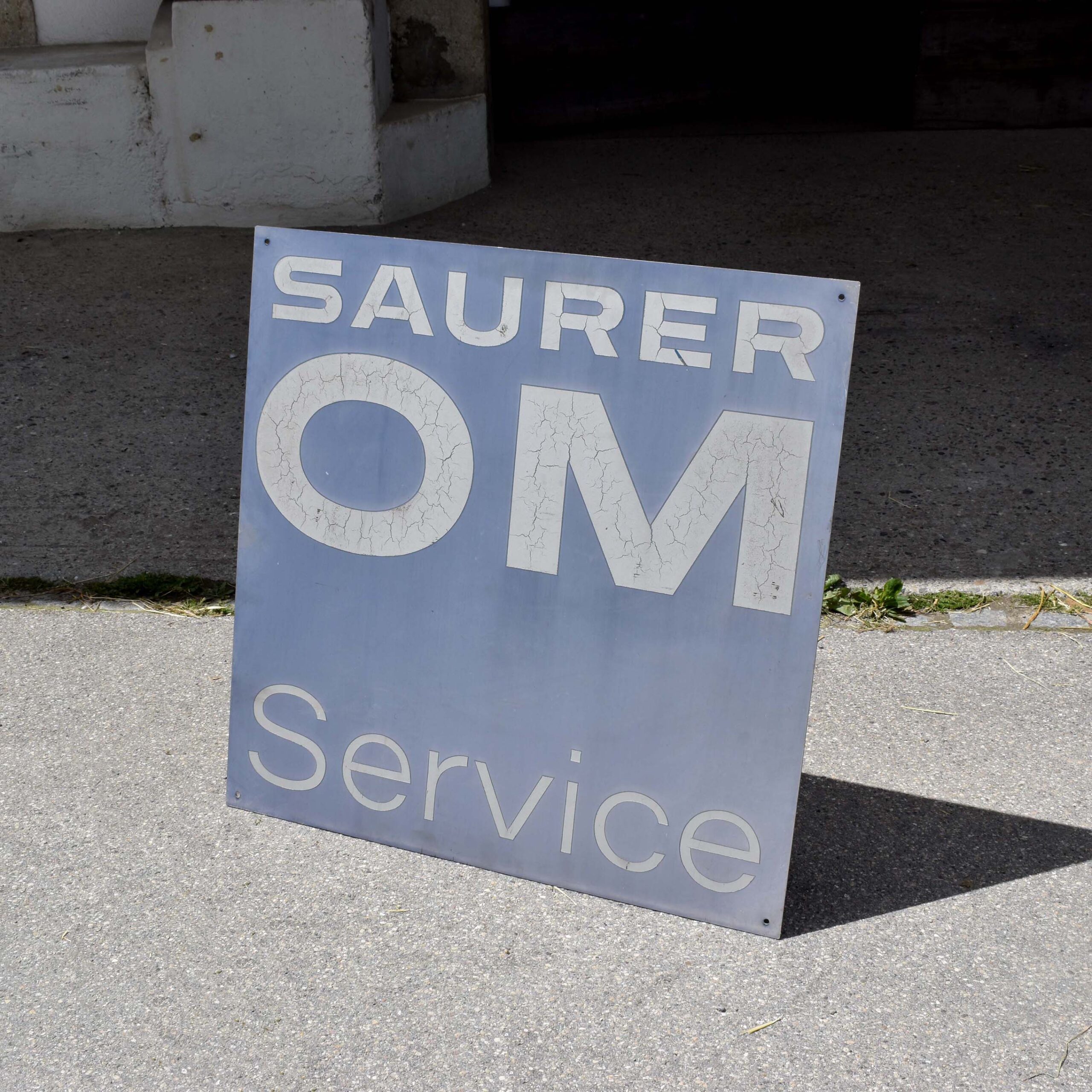 Saurer service enseigne de garage poids lourds OM Saurer