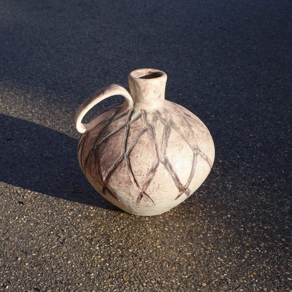 Vase Gustav Spörri 1964. Vase-cruche avec anse.