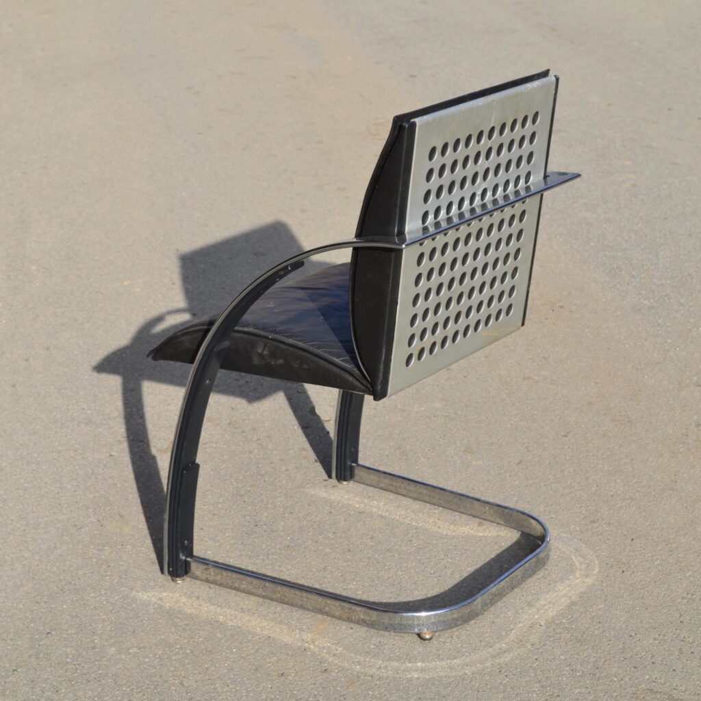 Girsberger 91er Stühl. Fauteuil de bureau forme cantilever.