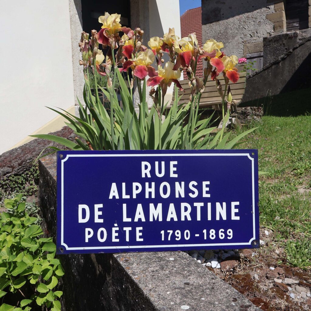 Lamartine plaque de rue émaillée. Pour honorer le poète
